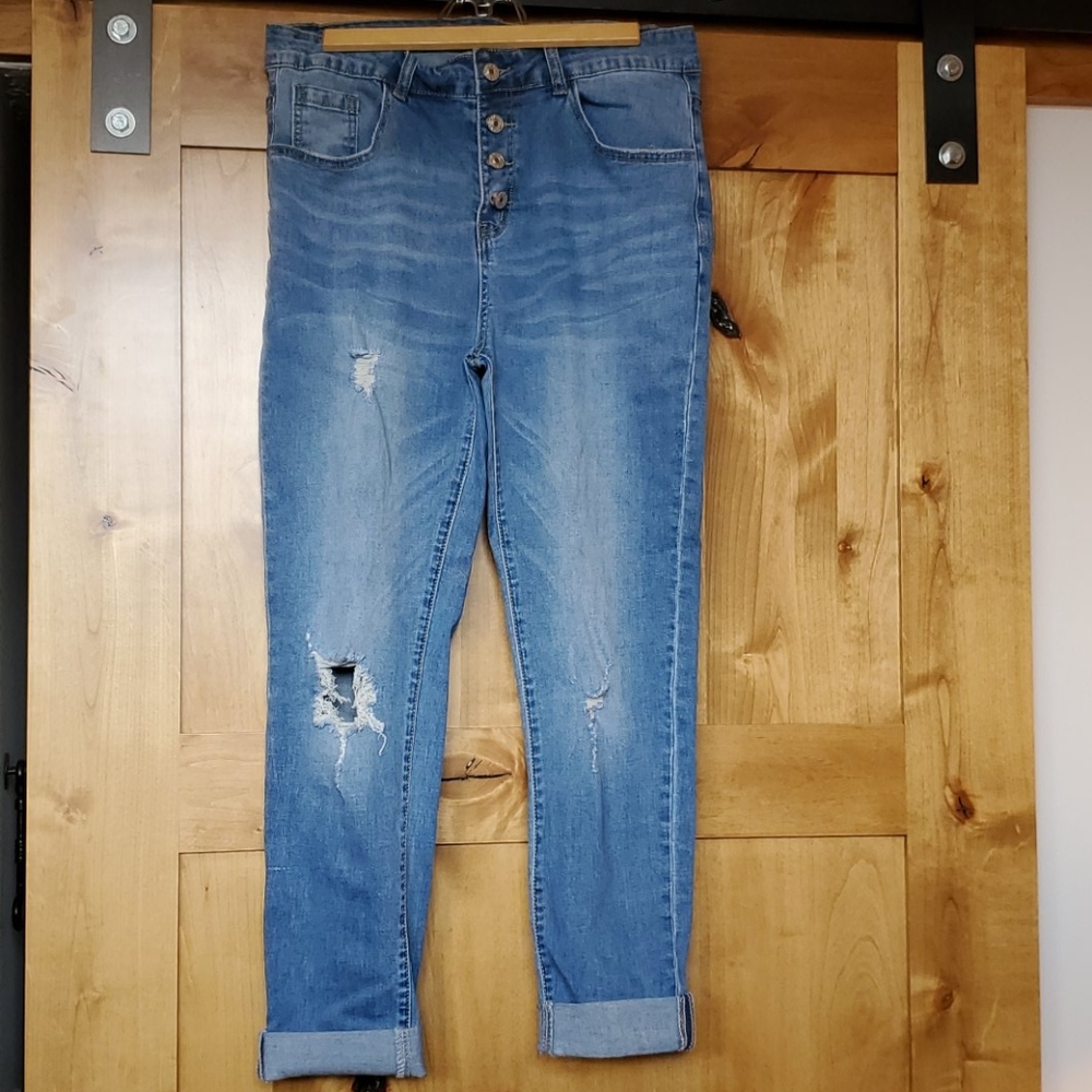 High Waisted Jeans